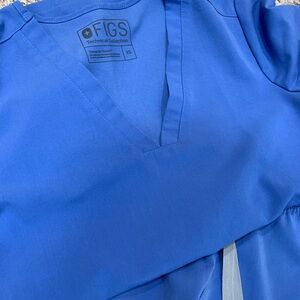 Figs Srubs Set-Top and Bottom size XS